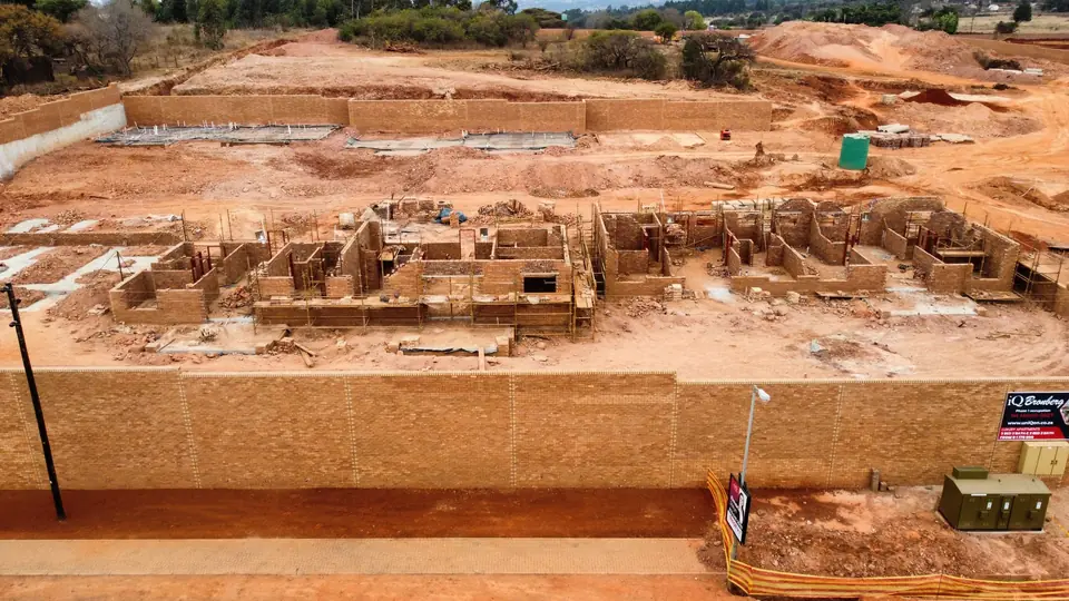 Aerial construction progress at iQ Bronberg on 10 August 2026