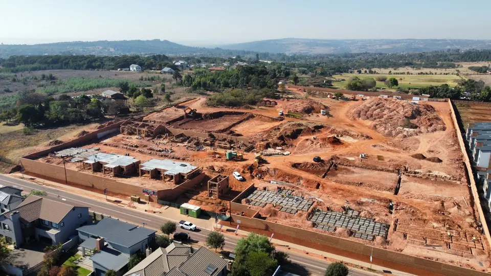 Latest aerial construction progress at iQ Bronberg on 25 August 2026